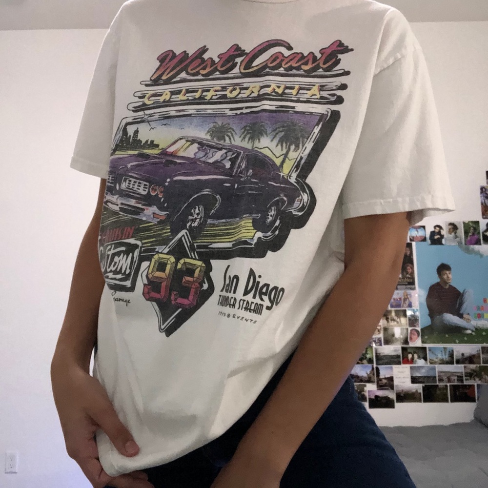 brandy melville west coast oversized top